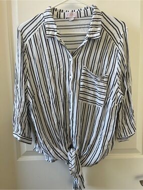Vixbe White and Black Striped Tie-Front Button Down Shirt